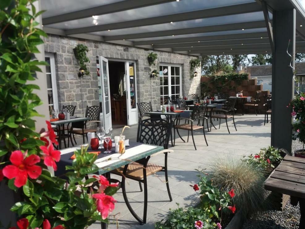 Bed En Breakfast Le Freyr دينانت المظهر الخارجي الصورة